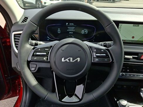 New 2026 Kia Seltos S AWD/4WD image 9