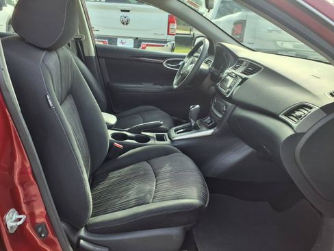 Used 2017 Nissan Sentra SV FWD image 18