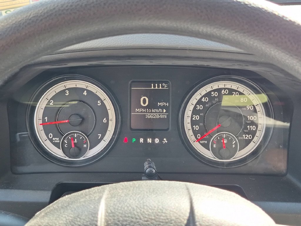 Used 2015 RAM 1500 Tradesman RWD image 21