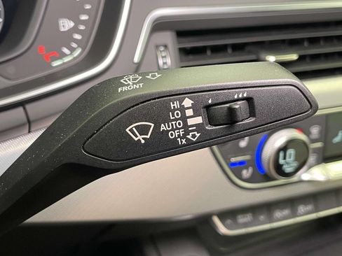 Used 2019 Audi A4 2.0T Prestige AWD/4WD image 36