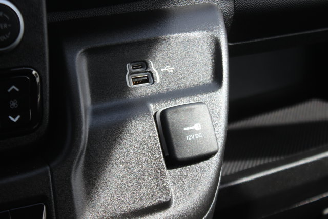 Used 2026 RAM ProMaster 3500 w/ Convenience Group FWD image 9