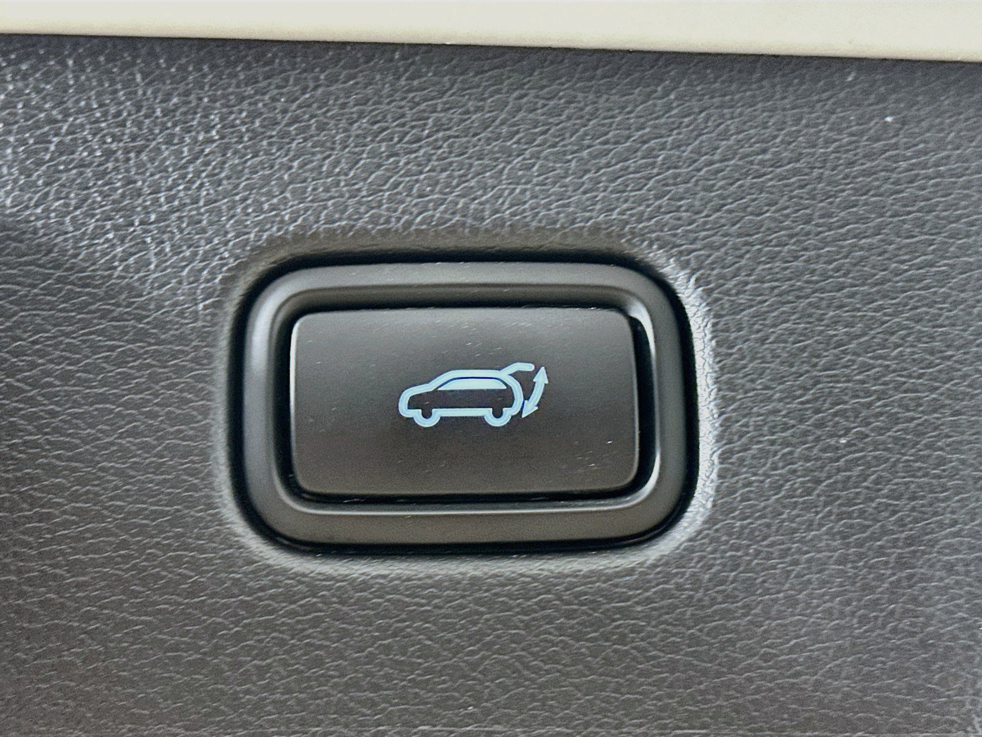 Used 2025 Hyundai Palisade SEL AWD/4WD image 32