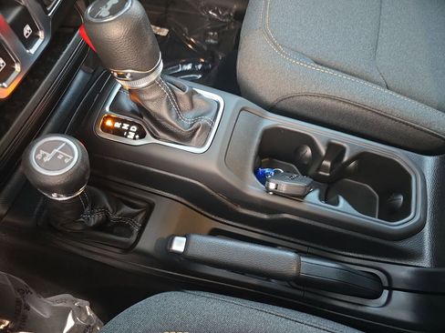 New 2026 Jeep Wrangler Sport AWD/4WD image 21