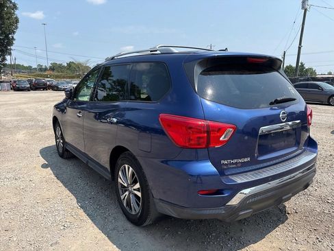 Used 2017 Nissan Pathfinder S FWD image 4