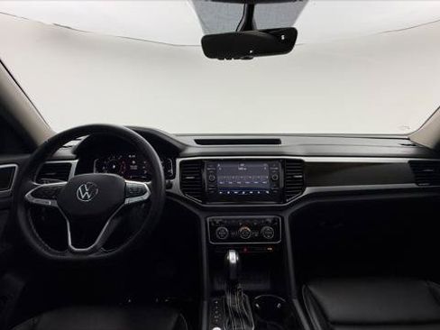 Used 2023 Volkswagen Atlas SE w/ Panoramic Sunroof Package FWD image 26