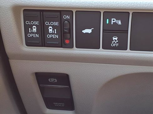 New 2026 Honda Odyssey Touring image 31