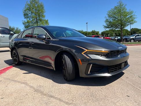 Used 2025 Kia K5 LXS image 4