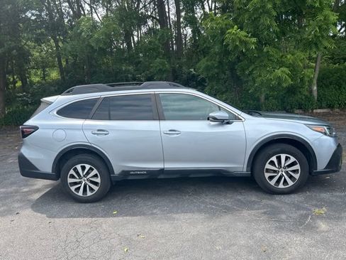 Used 2021 Subaru Outback Premium w/ Popular Package #1 AWD/4WD image 2