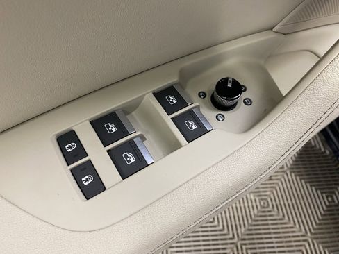 Used 2023 Audi A6 Premium Plus w/ Premium Plus Package image 26