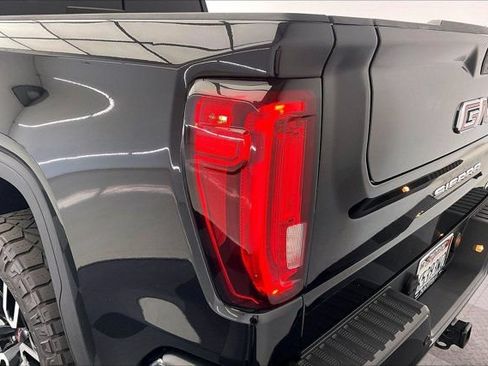 Used 2019 GMC Sierra 1500 AT4 w/ AT4 Premium Package AWD/4WD image 29