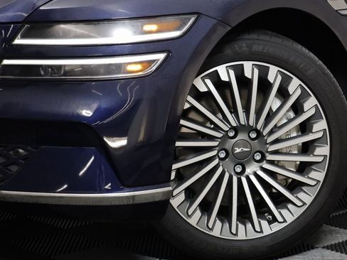 Used 2024 Genesis G80 image 3