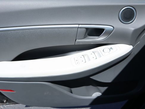 New 2026 Hyundai Sonata SE FWD image 15
