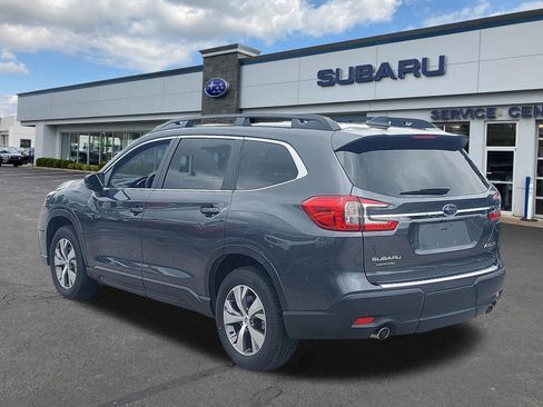 Certified 2025 Subaru Ascent Premium AWD/4WD image 5