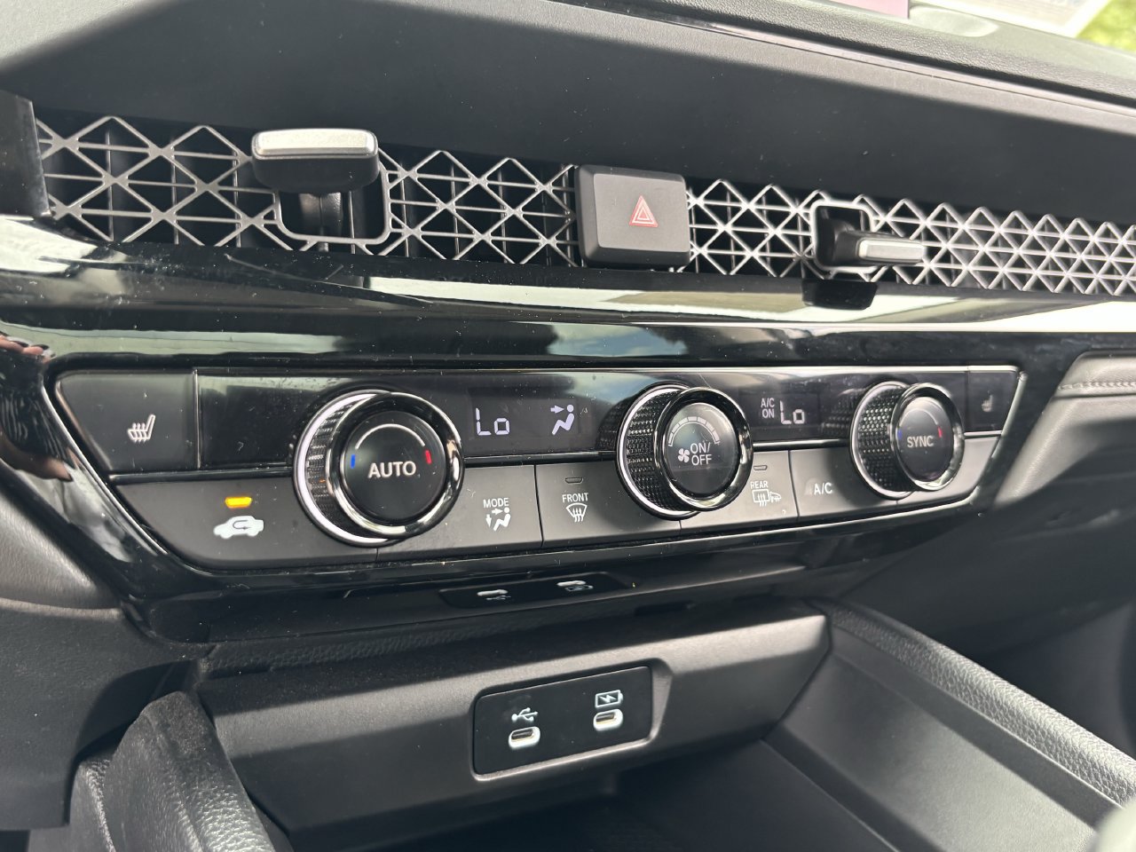 Certified 2025 Honda Accord EX-L image 23