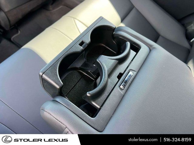 Used 2026 Lexus RX 350 Premium AWD/4WD image 18