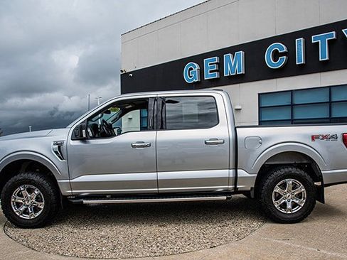 Used 2022 Ford F150 XLT w/ Equipment Group 302A High AWD/4WD image 2