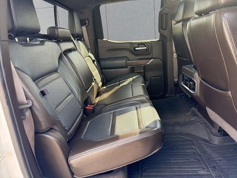 Used 2019 GMC Sierra 1500 Denali w/ Technology Package AWD/4WD image 18