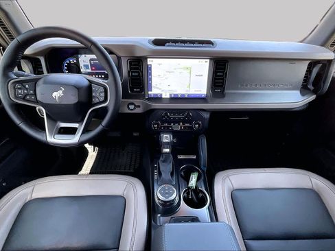 Used 2024 Ford Bronco Wildtrak AWD/4WD image 14