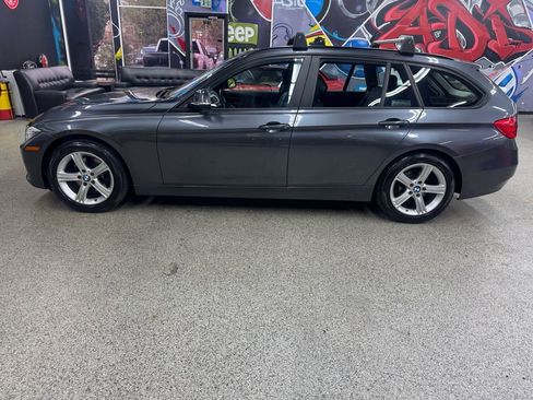 Used 2014 BMW 328i xDrive Wagon image 2