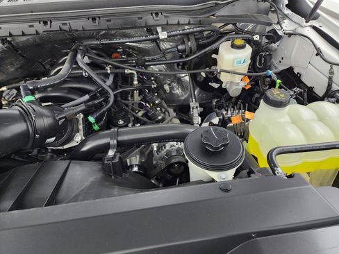 Used 2024 Ford F350 XL w/ FX4 Off-Road Package image 17