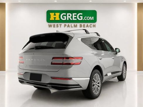 Used 2026 Genesis GV80 2.5T RWD image 2