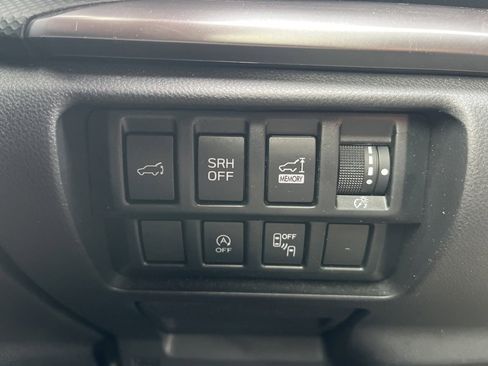 Used 2023 Subaru Forester Premium image 10