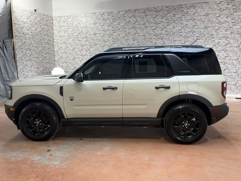 Used 2025 Ford Bronco Sport Big Bend w/ Black Appearance Package image 4