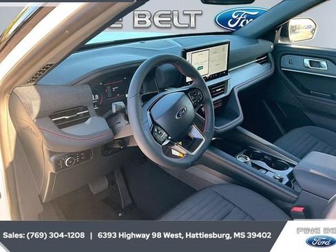 New 2026 Ford Explorer ST-Line w/ ST-Line Street Pack image 8