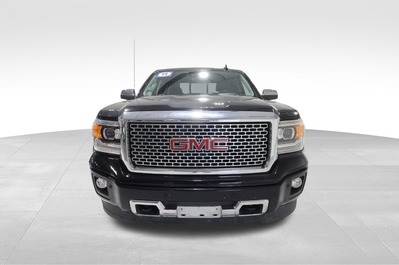 Used 2015 GMC Sierra 1500 Denali w/ Driver Alert Package AWD/4WD image 5