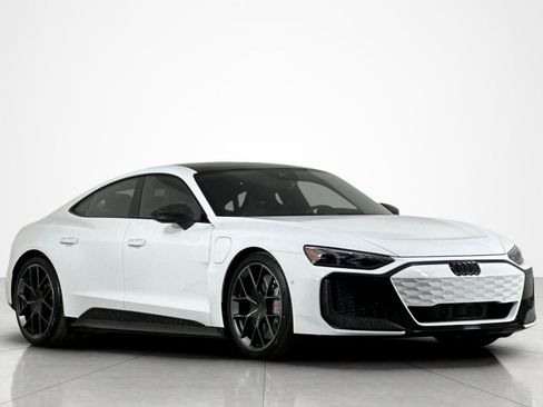 New 2026 Audi RS e-tron GT performance AWD/4WD image 2