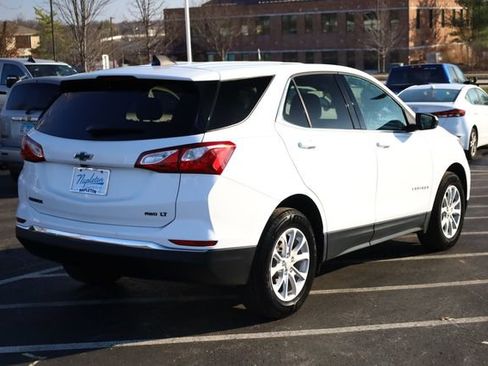 Used 2020 Chevrolet Equinox LT w/ Driver Convenience Package image 6