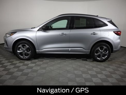 Used 2024 Ford Escape ST-Line w/ Tech Pack #1 AWD/4WD image 7