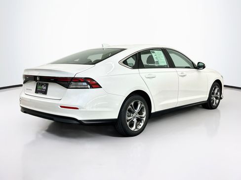Used 2024 Honda Accord EX image 9