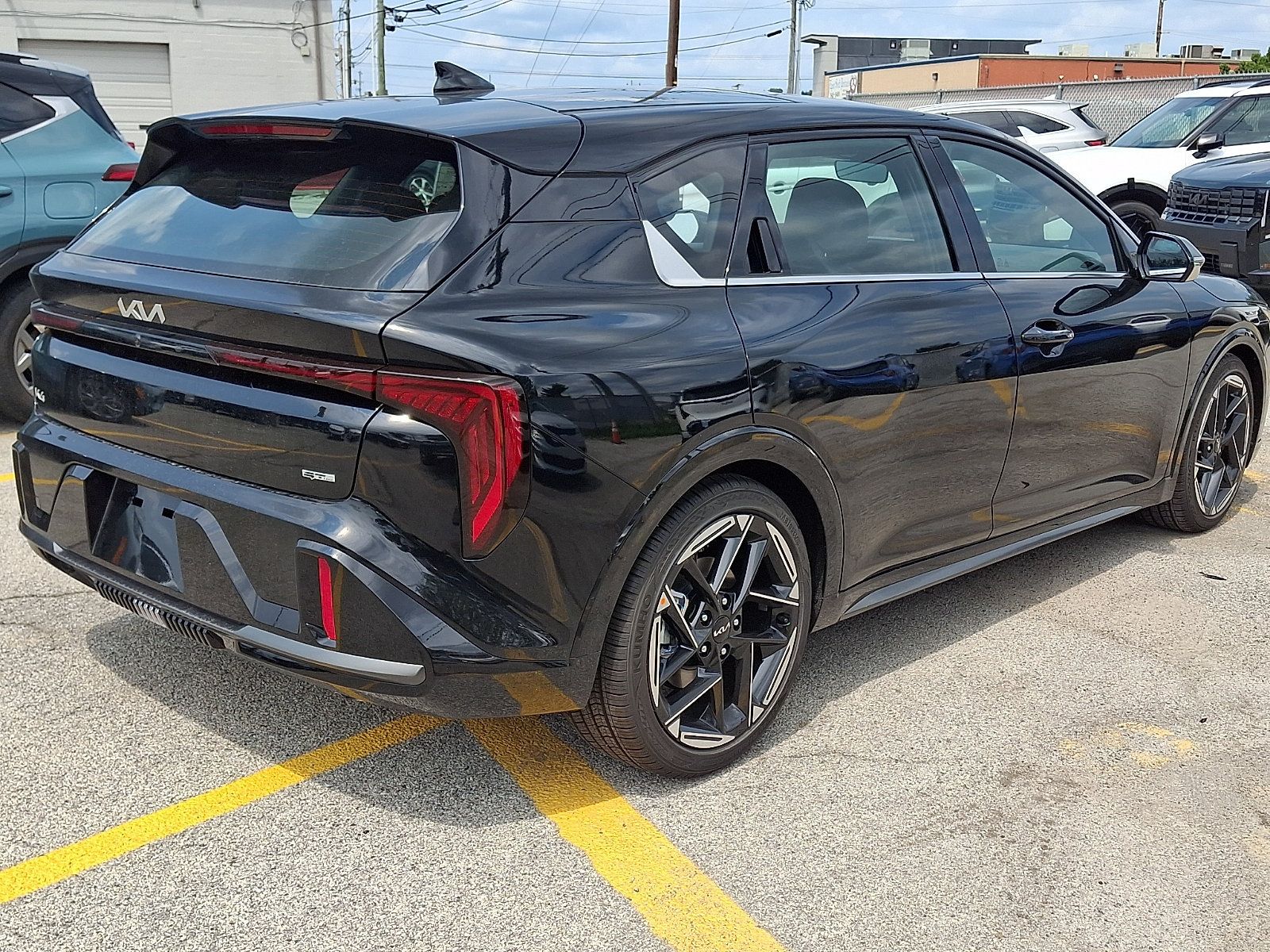 New 2026 Kia K4 EX w/ GT-Line Premium Package FWD image 3