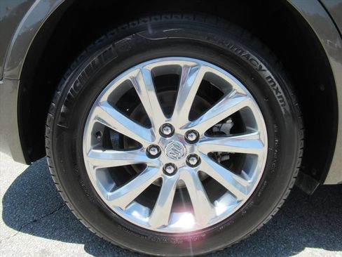 Used 2019 Buick Envision Essence FWD image 8