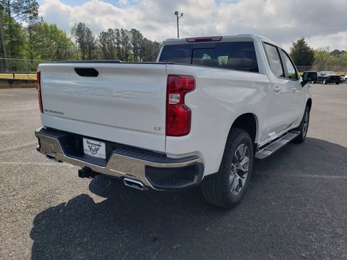 New 2026 Chevrolet Silverado 1500 LT image 3