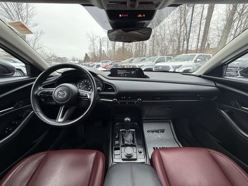 Used 2024 MAZDA CX-30 AWD 2.5 S w/ Preferred Package image 2