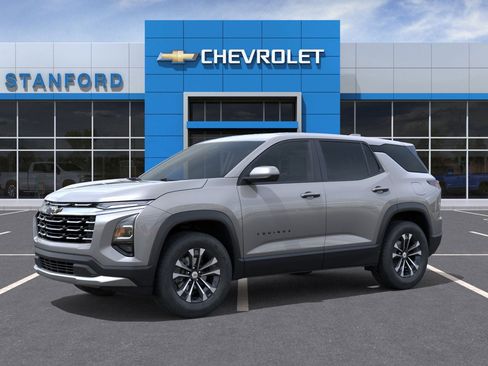 New 2026 Chevrolet Equinox LT image 2