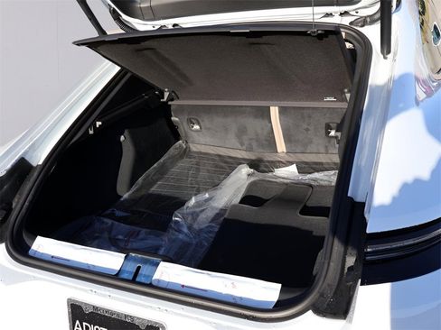 New 2026 Porsche Panamera image 17