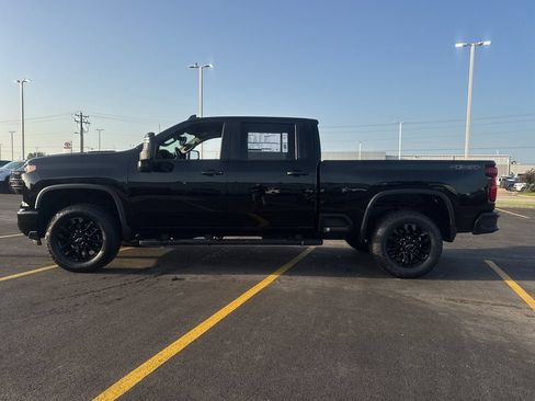 New 2026 Chevrolet Silverado 2500 Custom AWD/4WD image 3