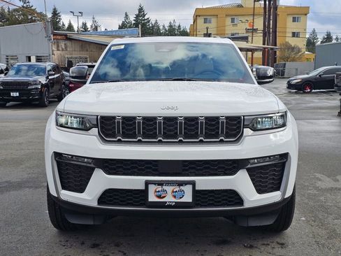 New 2026 Jeep Grand Cherokee Limited image 3