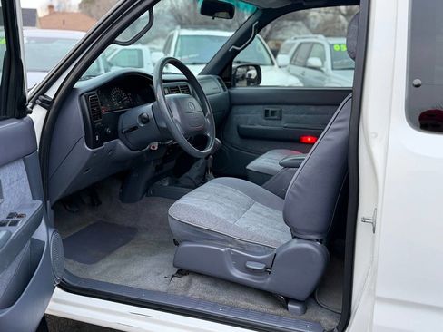 Used 2000 Toyota Tacoma 4x4 Xtracab image 76