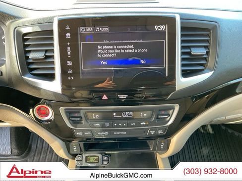 Used 2017 Honda Ridgeline RTL-E image 11