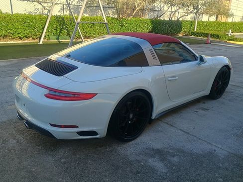 Used 2018 Porsche 911 Targa 4S AWD/4WD image 4