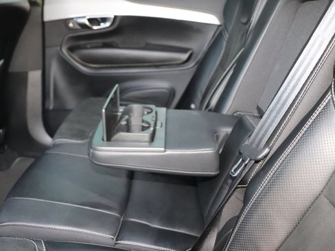 Used 2019 Volvo XC90 T6 R-Design w/ Advanced Package image 15