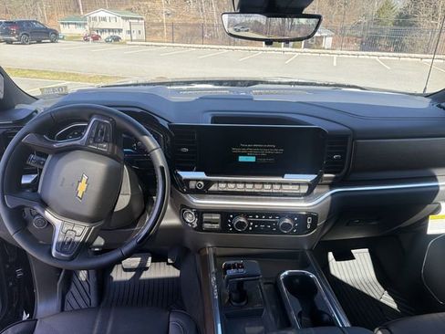 New 2026 Chevrolet Silverado 1500 High Country w/ Technology Package AWD/4WD image 10