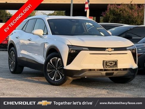 Used 2024 Chevrolet Blazer EV LT AWD/4WD image 2