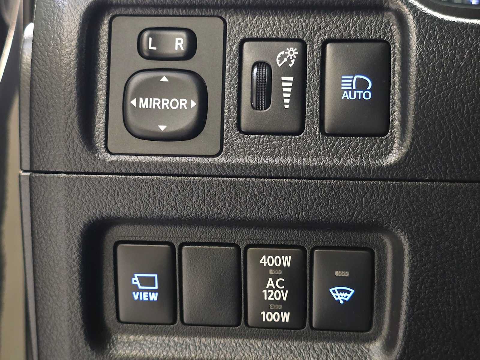 Certified 2024 Toyota 4Runner TRD Off-Road Premium w/ Off Road Premium Plus Package AWD/4WD image 18