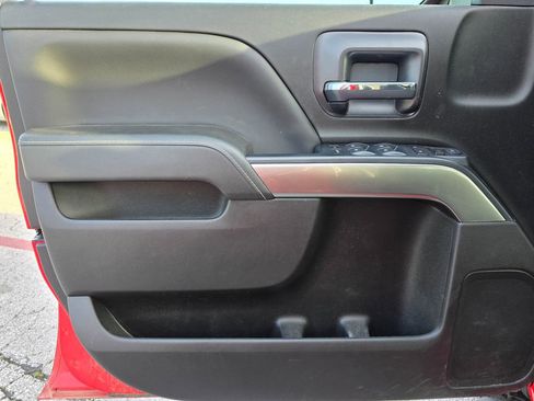 Used 2018 Chevrolet Silverado 1500 LT w/ All Star Edition AWD/4WD image 9