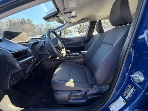 Used 2025 Toyota Prius LE image 24